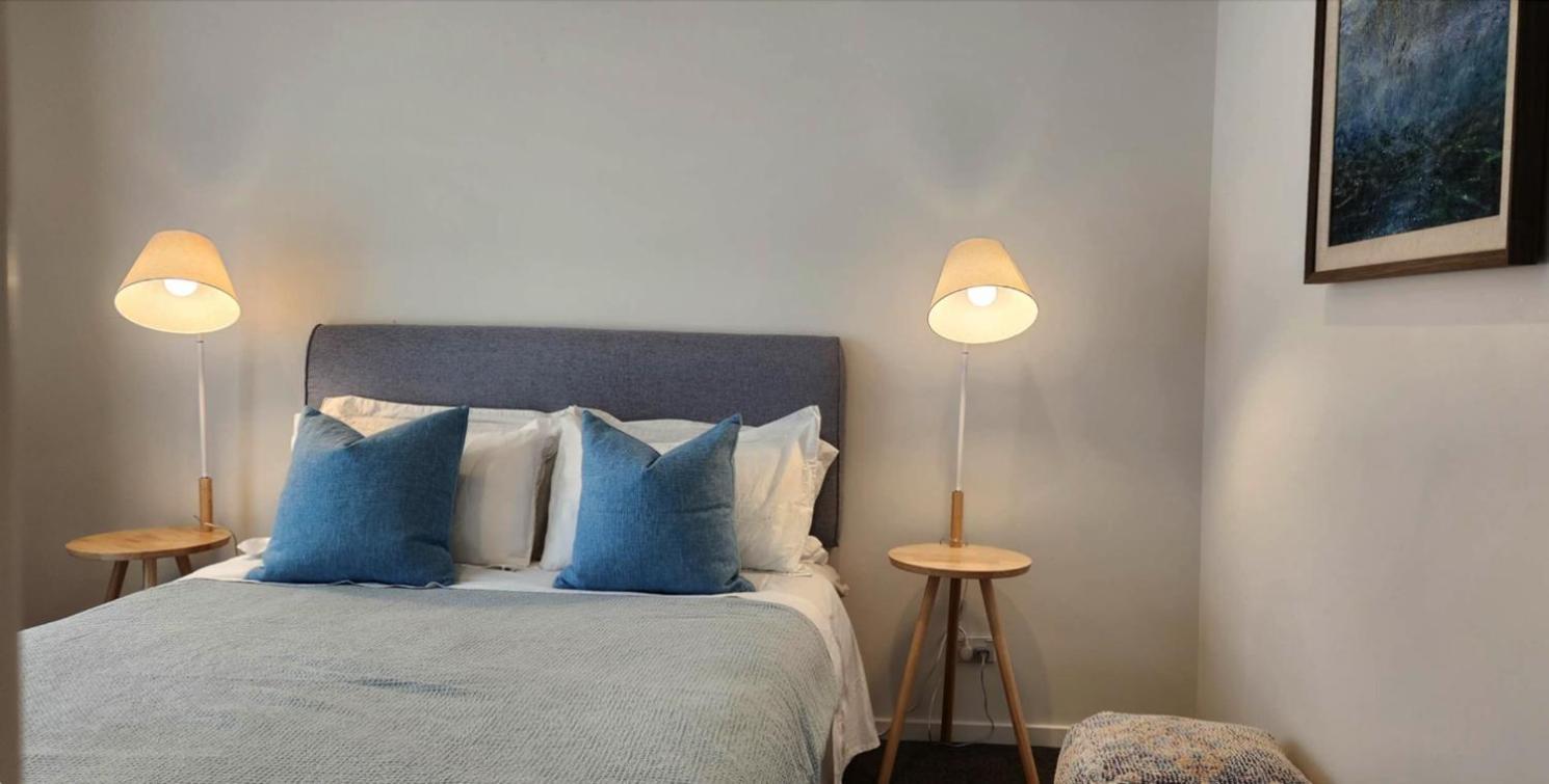 Cozy Retreat On Serene Street 해밀턴 외부 사진
